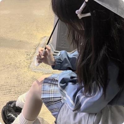 泥砖与镜子